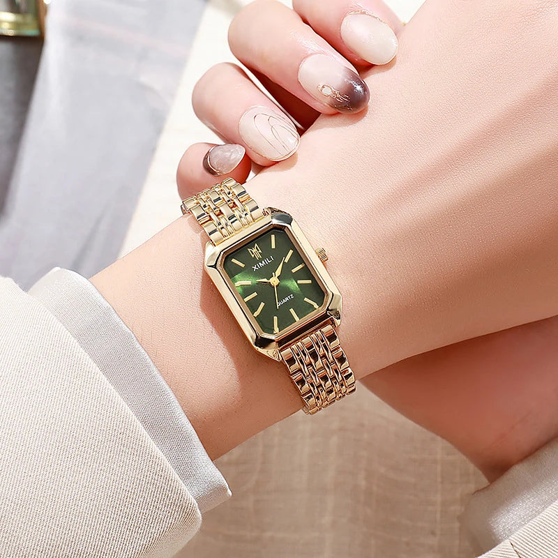 Reloj elegante